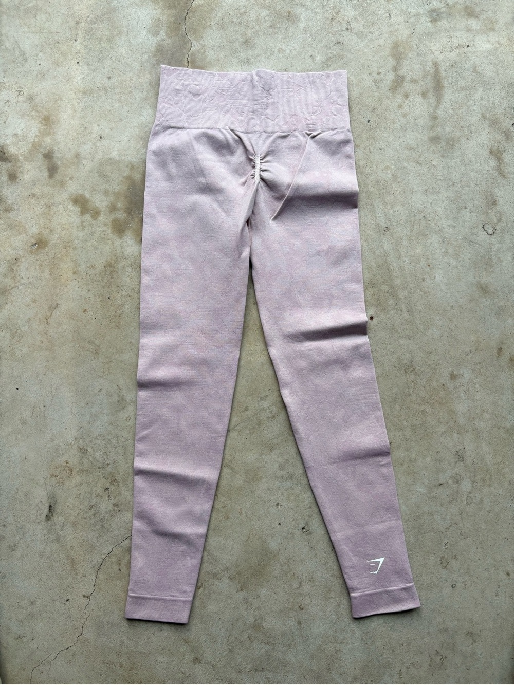 Gymshark Camo Leggings Light Pink